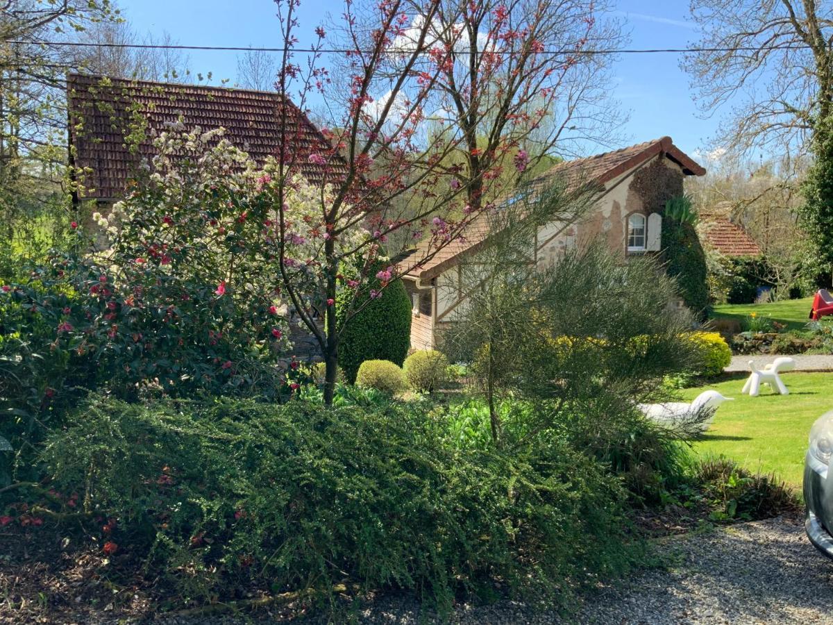Bed and Breakfast Le moulin de la Castellerie Moon-sur-Elle Esterno foto