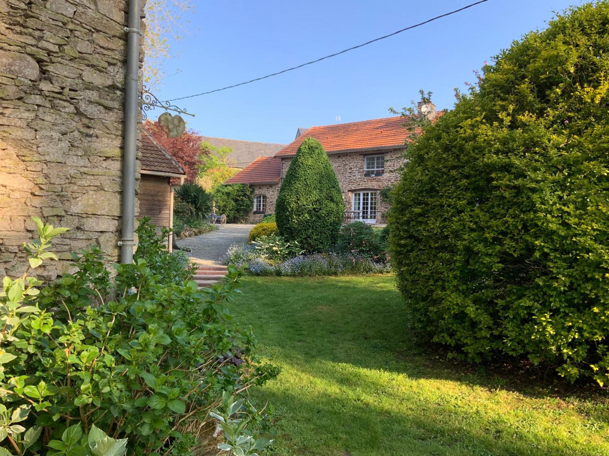 Bed and Breakfast Le moulin de la Castellerie Moon-sur-Elle Esterno foto
