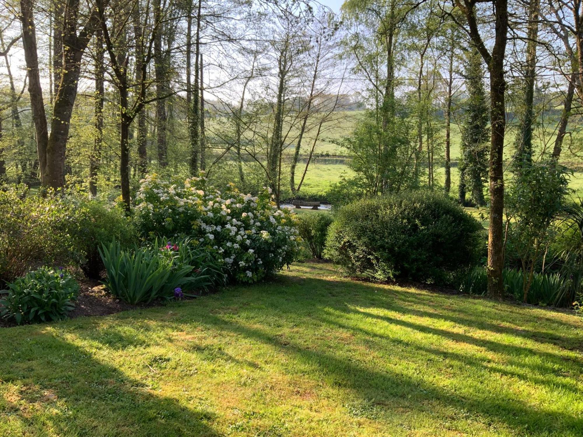 Bed and Breakfast Le moulin de la Castellerie Moon-sur-Elle Esterno foto
