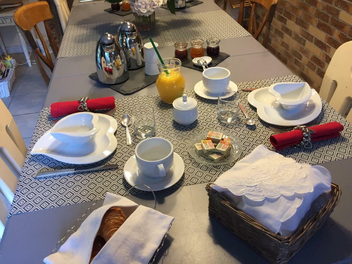 Bed and Breakfast Le moulin de la Castellerie Moon-sur-Elle Esterno foto