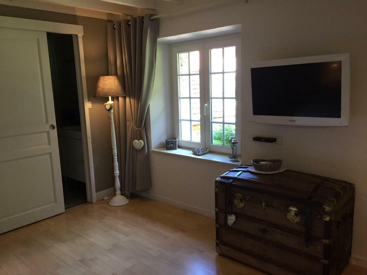 Bed and Breakfast Le moulin de la Castellerie Moon-sur-Elle Esterno foto